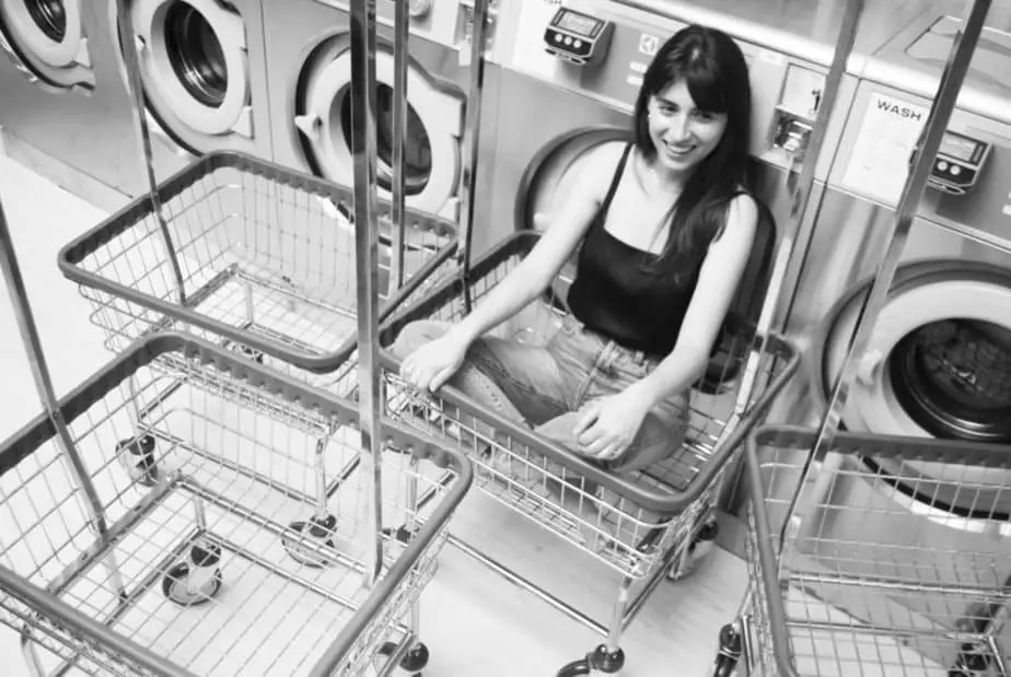 Making Bold Laundry detergent