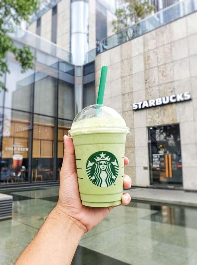 Does Starbucks Allow For Outside Food? 