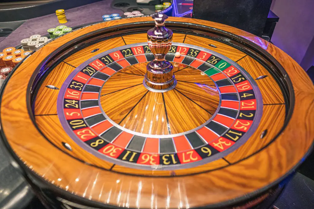 How Much Does a Casino Make Money?