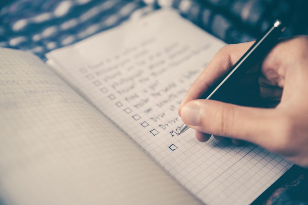 Ultimate Dorm Essential Checklist