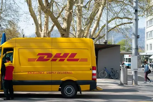 What Time Does DHL Express Usually Deliver?