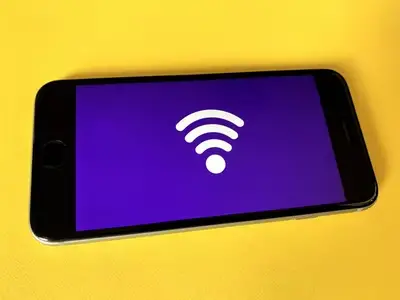 How Far Can Wifi Reach Outdoors