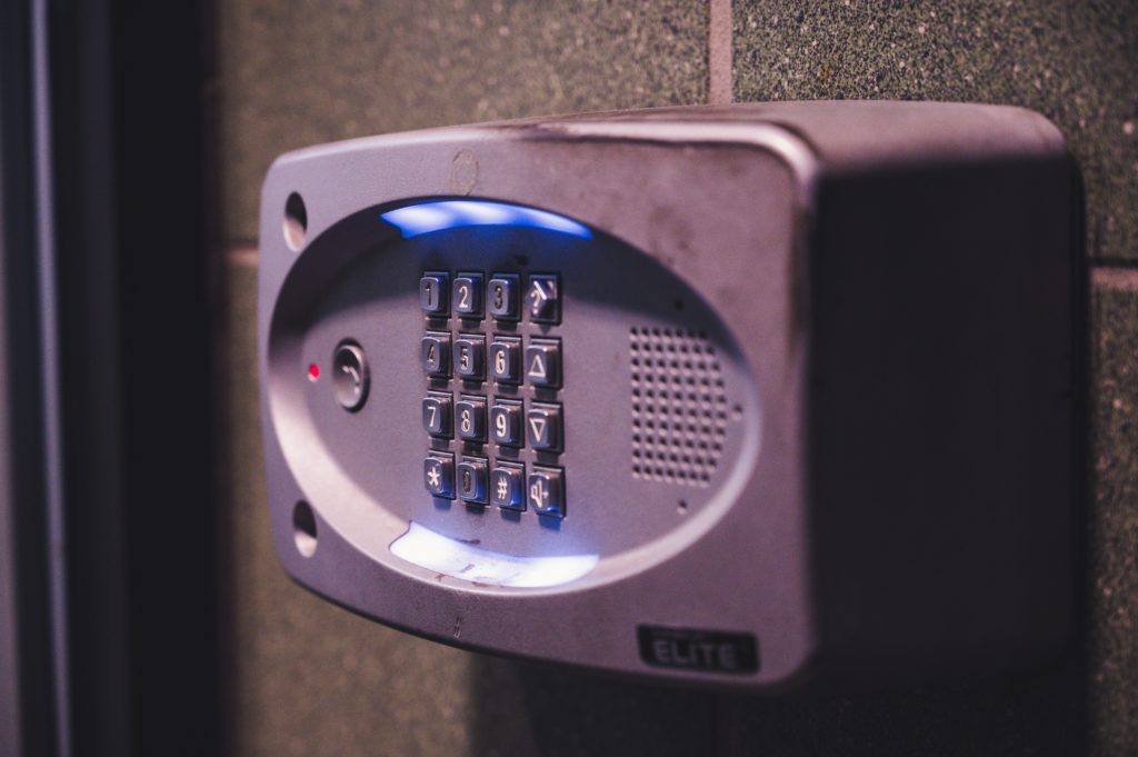 Best Video Doorbells Without Subscription 