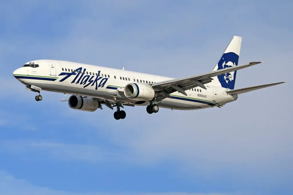 How Much Does Alaska Airlines Charge For Baggage?