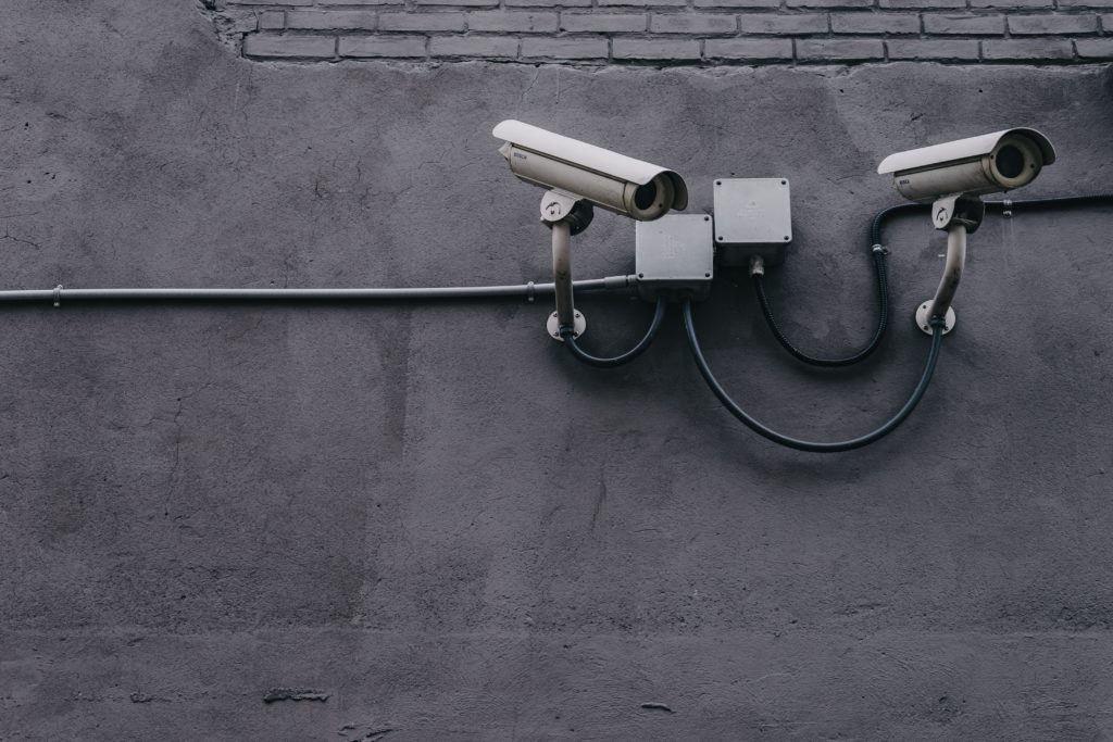 Ring floodlight cam mounting options