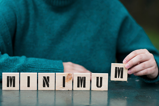Why Banks Require Minimum Balance?