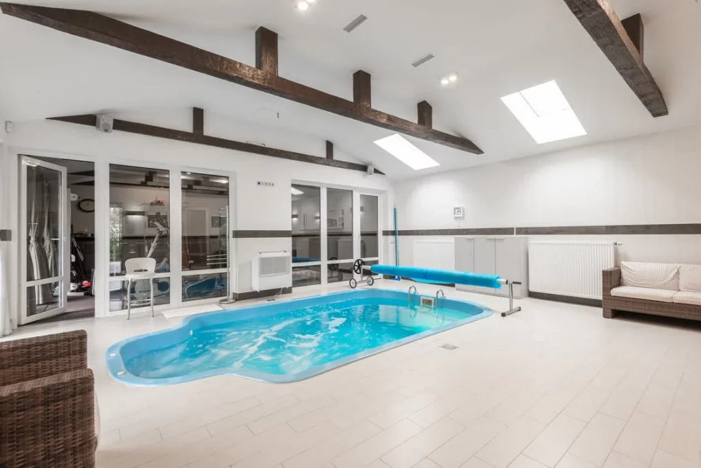 Gyms With Pools Near Me