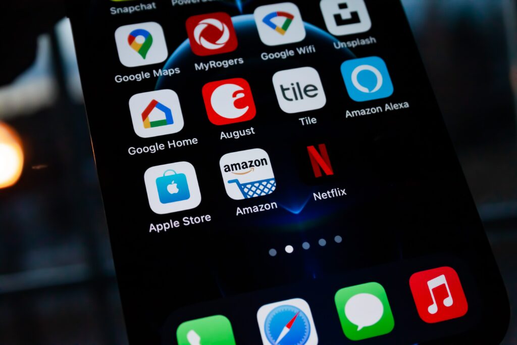 Does Amazon Pay Weekly Or Bi-Weekly?