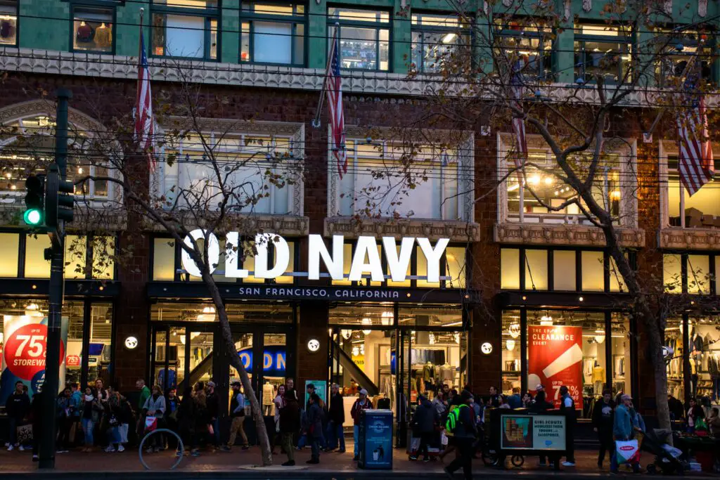 Does the Old Navy Accept Prepaid Cards?